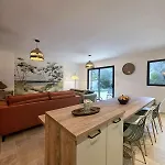 Maison De Village Piscine Chauffee Proche Porto-vecchio *