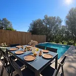 Maison De Village Piscine Chauffee Proche Porto-vecchio فيلة بورتو فيكشْيو