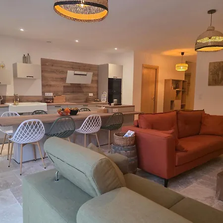 فيلة Maison De Village Piscine Chauffee Proche Porto-vecchio *