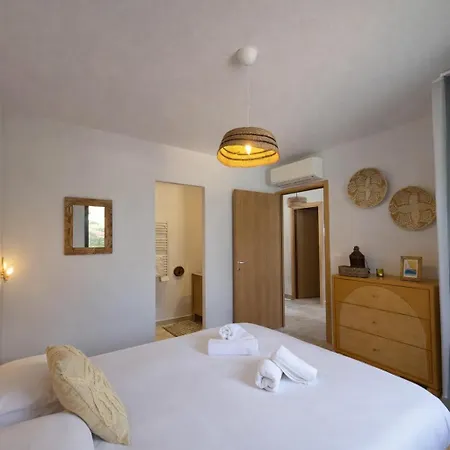 Maison De Village Piscine Chauffee Proche Porto-vecchio Villa *